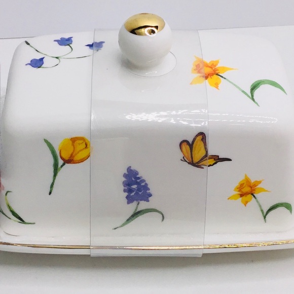 Grace's Teaware Porcelain Covered Butter Dish Flowers Floral Butterflies new - Picture 3 of 8
